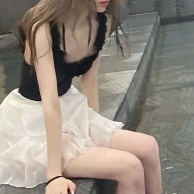 ߼Ʒλ΢Ůͷ