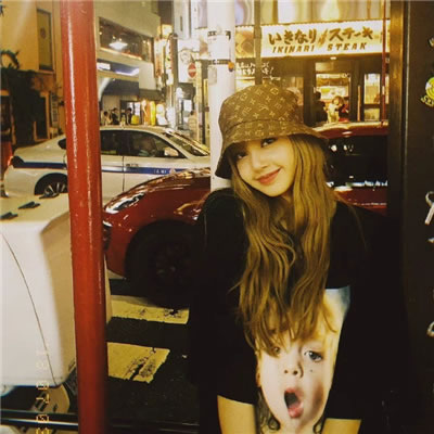 ÿLisa΢ͷ